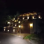 The Stonehouse * Keramidhion