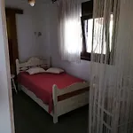 The Stonehouse Дом отдыха *